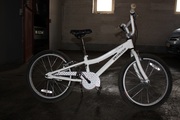 Продам детский велосипед specialized колеса - 20 дюймов. 